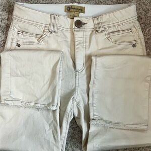 Cream democracy jeans with stretch frayed hem. great used condition